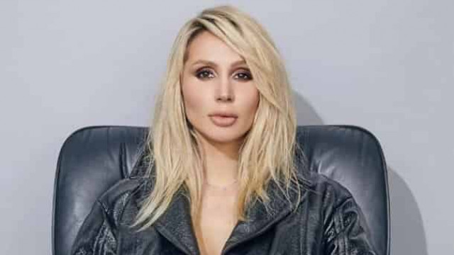 На свадьбе сестры Лобода поймала букет невесты 
