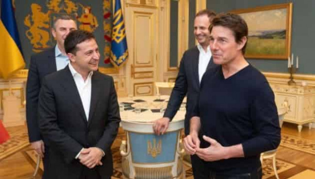Zelensky meets with Tom Cruise in Kyiv
