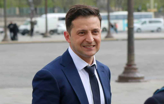 Зеленский повторно просит Раду уволить Климкина и Луценко