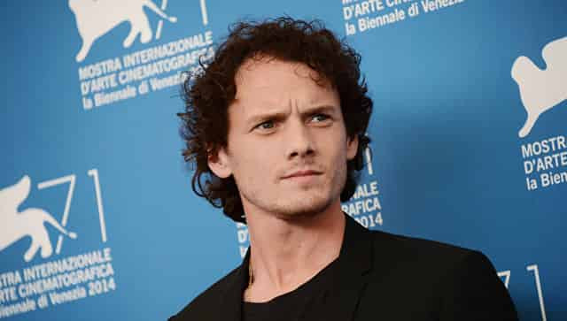 СМИ: родители погибшего в США актера Ельчина подадут иск к Fiat Chrysler
