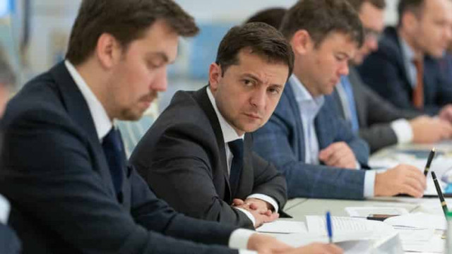 Топ-5 кандидатов на отставку - кого уволят из Кабмина