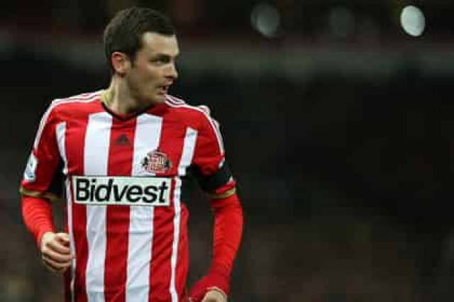 Футболиста сборной Англии заподозрили в интимной связи со школьницей (The Daily Mail)
