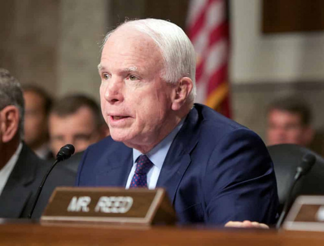 Улица Джона Маккейна появилась в Киеве