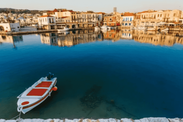 В Греции обещают дом и пособие тем, кто приедет жить на один из островов
