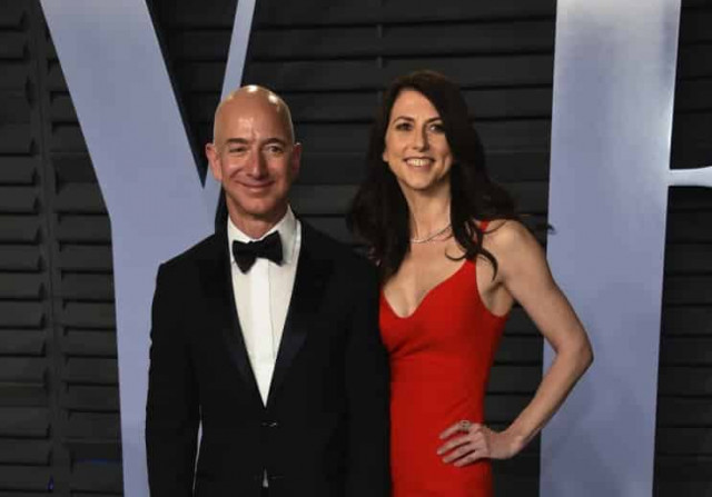 Стало известно, сколько получила после развода жена самого богатого человека в мире