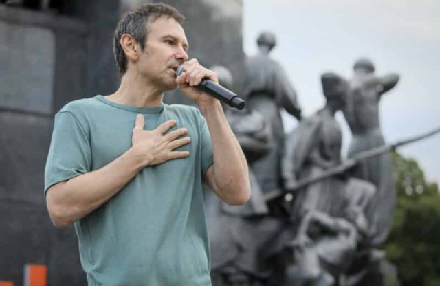 Vakarchuk’s Voice seeks to challenge old rules of game
