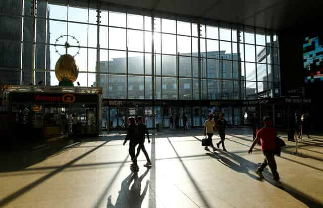 Germany's confirmed coronavirus cases rise to 99,225, deaths to 1,607