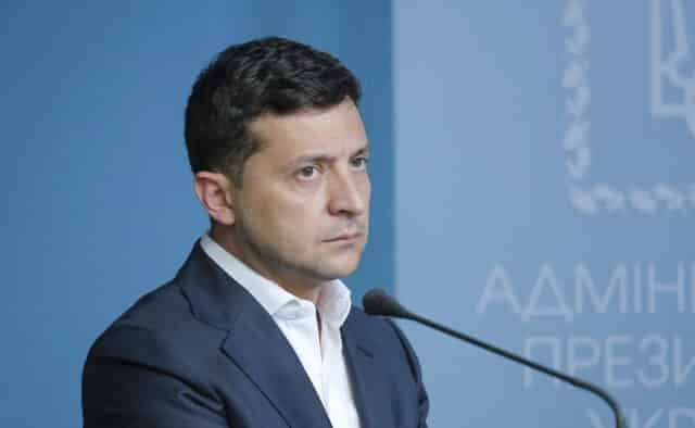 У Зеленського зробили сенсаційну заяву: російська мова може стати офіційною