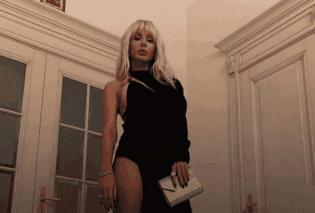 Лобода показала необычный видеоотчет с концерта, удивив похудевшей фигурой (ФОТО)