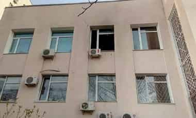 Кабинет судьи ГРУшников забросали коктейлями Молотова
