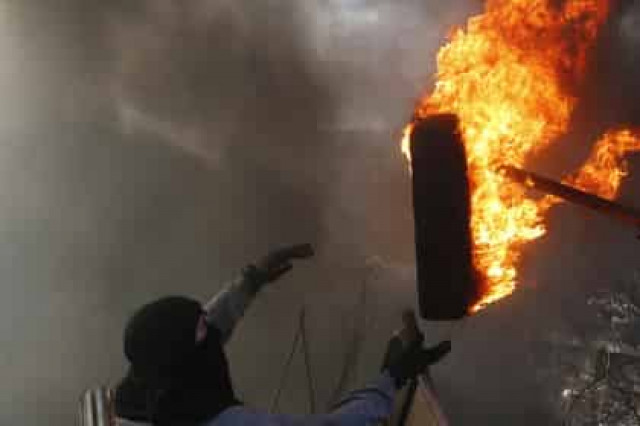 Внутренние войска отработали подавление аналогичных Майдану беспорядков
