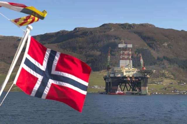 Norway is starting the world's biggest divestment in oil and gas