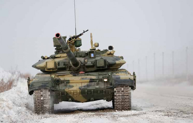 India to purchase extra batch of Russia's T-90 tanks
