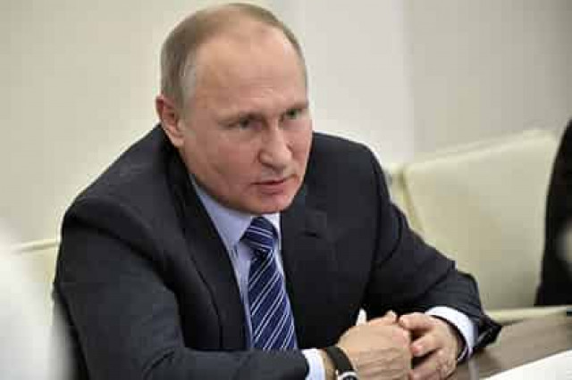 Путин ответил французам на просьбу отпустить Серебренникова в Канны
