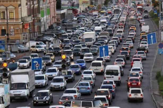 Київ зайняв 13-е місце серед міст світу з найбільшими пробками