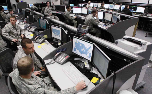 Хакеры похитили информацию из базы погранслужбы США