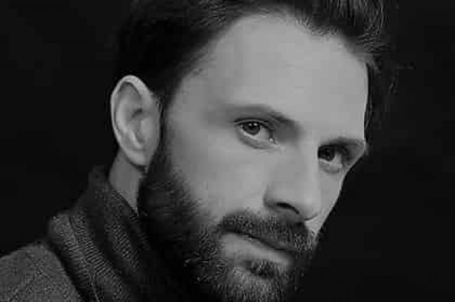 Актер из «Закрытой школы» и «Спящих» умер в 32 года
