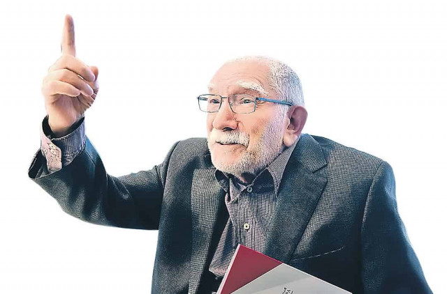 «Врачи боролись за его жизнь»: в окружении Джигарханяна ищут мошенников