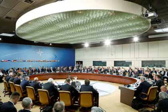 В НАТО дистанцировались от действий США в Сирии