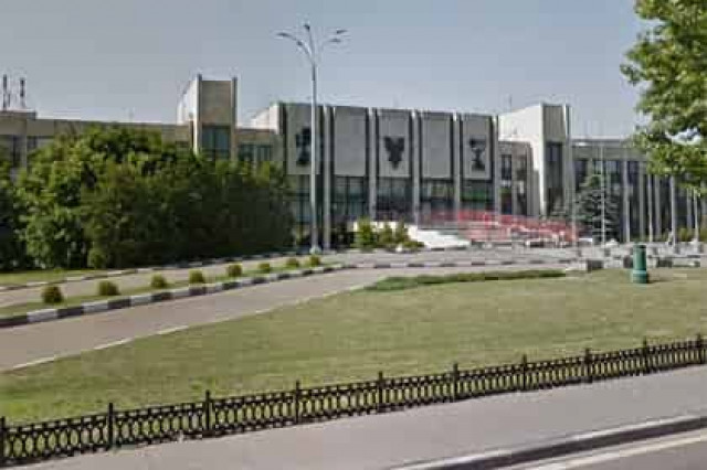 Студентку МГИМО выкинули из окна
