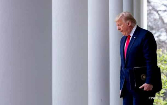 Американский лидер подчеркнул, что не имеет симптомов заражения новым коронавирусом, но сделает диагностику в любом случае