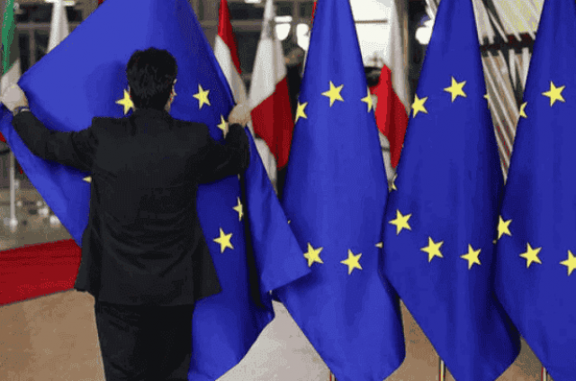 ЕС мощно поддержал Украину и нанес сокрушительный удар по России