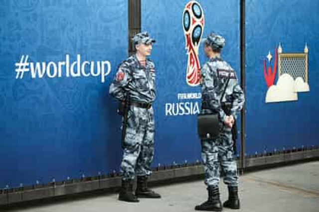 Японец в Москве как-то остался без денег и документов
