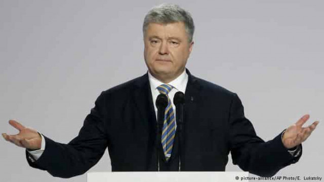 Порошенко розповів, для чого летить до Страсбурга