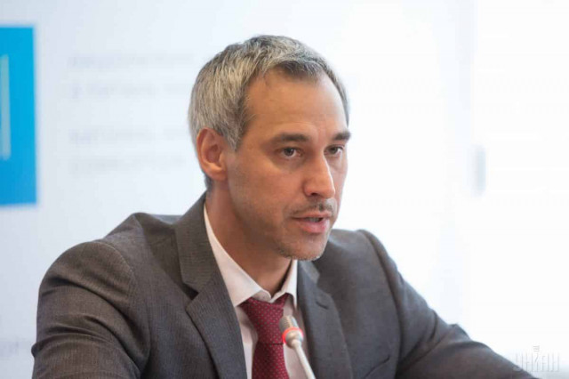 У Зеленского рассказали, как сократят Кабмин