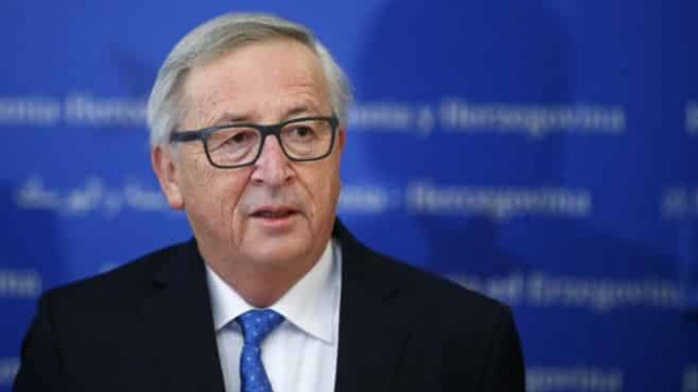 Юнкера экстренно госпитализировали, будут удалять орган