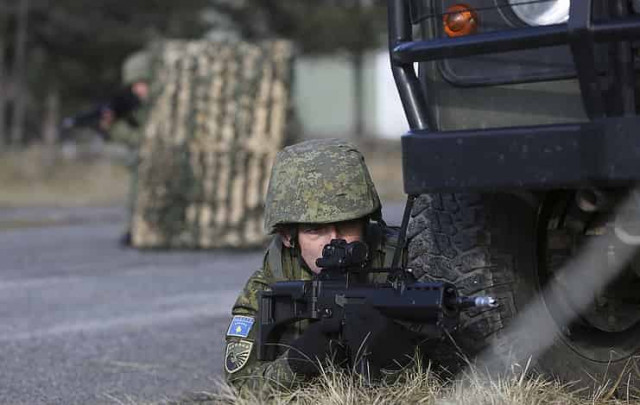 Russia beefs up presence near US base in Syria and West split on Kosovo army
