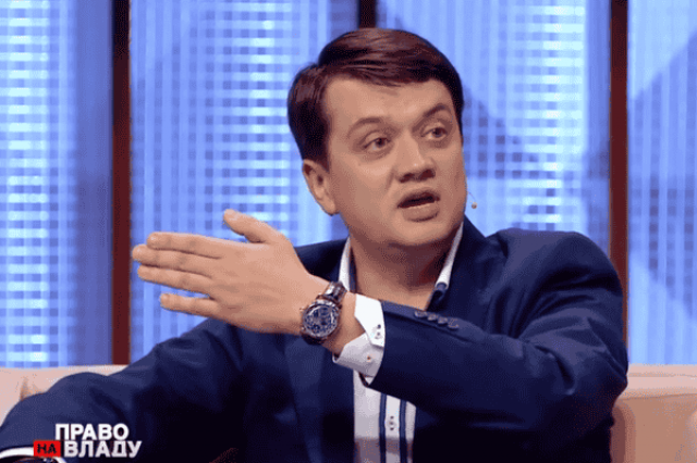 Ведущая ток-шоу назвала советника Зеленского «президентом» 