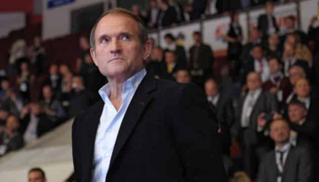 Медведчук не нужен команде Президента - Шефир