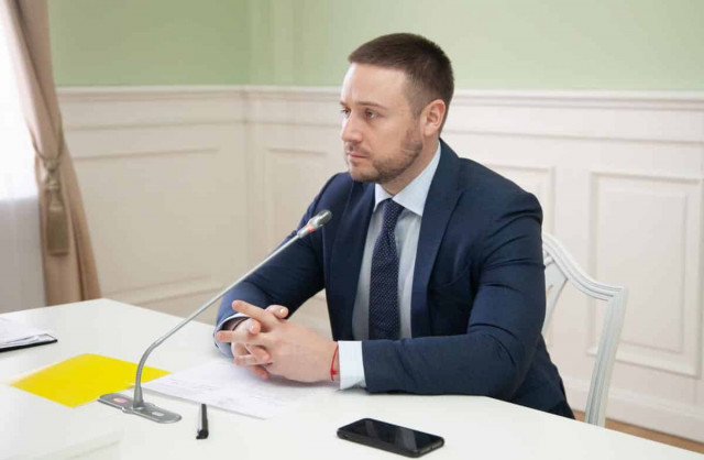 Избитый в Киеве замглавы КГГА попал в реанимацию


