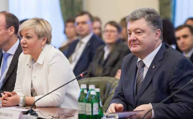 Гонтарева посварилася з Порошенком, деталі скандалу спливли назовні