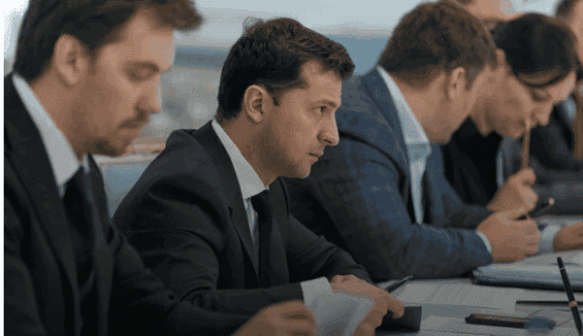 Зеленский поддержал закон об электронных чеках и кэшбеке: что это значит для украинцев