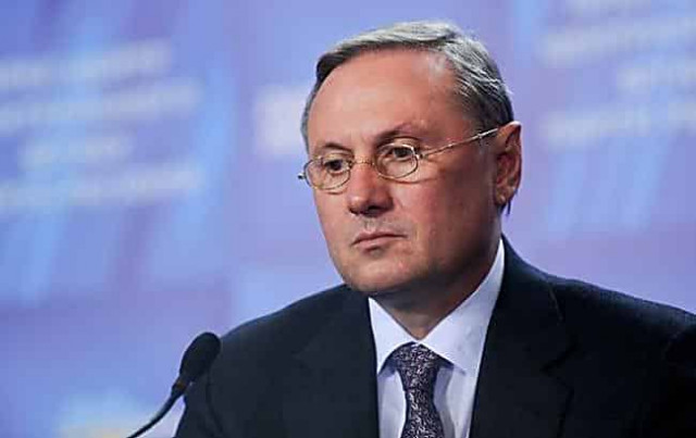 Суд скасував домашній арешт Єфремова