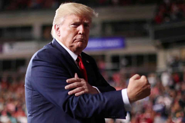 Трамп лично распорядился заморозить помощь Украине