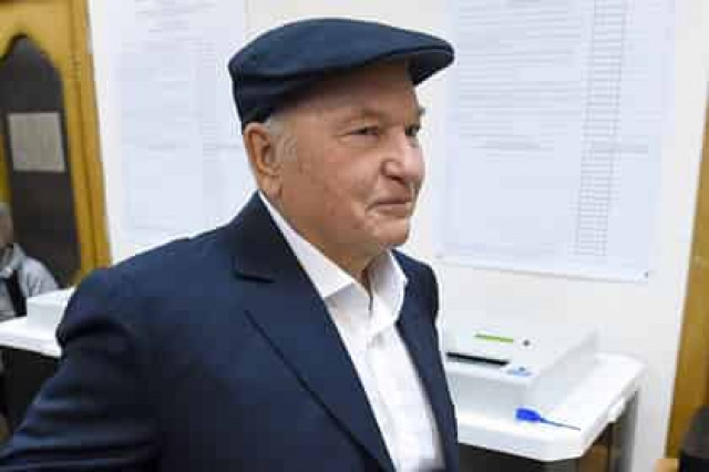 Лужков захотел накормить Россию гречкой и расстроился из-за овса
