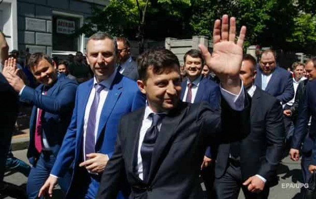 Декларация Зеленского: миллионные доходы, офшоры, дома и гостиничные номера 