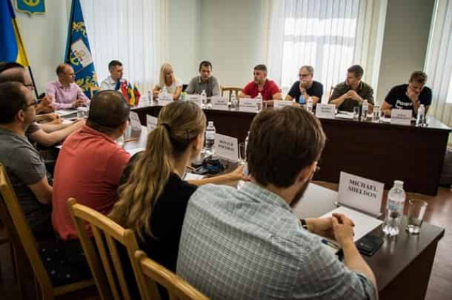 Експерти НАТО відвідали зону ООС