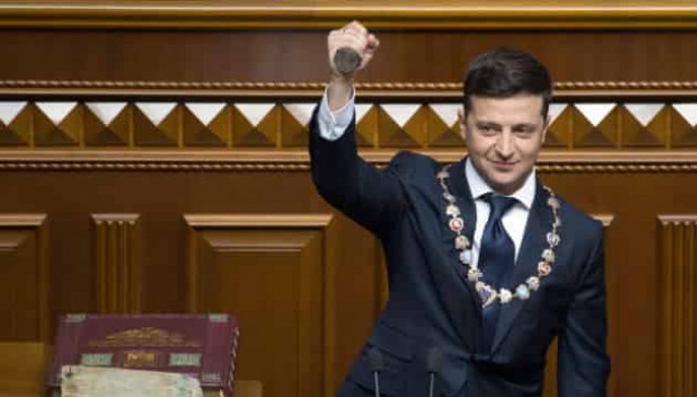 Zelensky signs decree dissolving parliament, sets snap elections for July 21