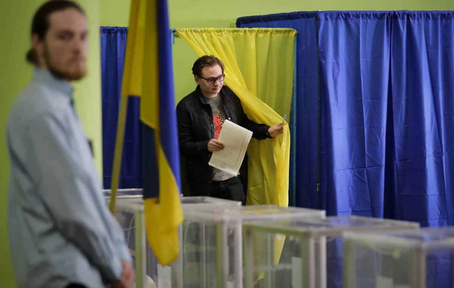 На первом зарубежном участке завершилось голосование - подробности 