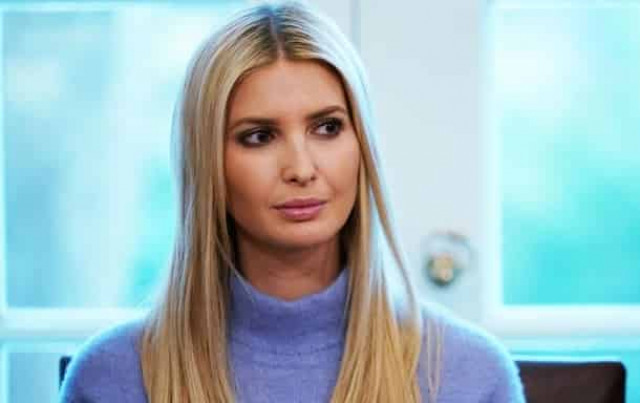 На Иванку Трамп обрушился шквал критики за фото из отпуска