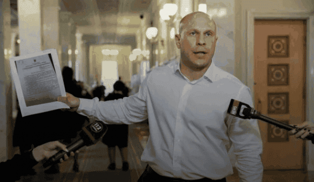 Информация, которая всплыла в биографии Иванисова «просто на голову не налазит»