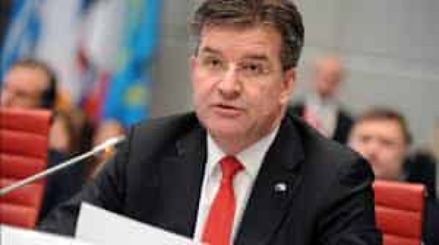 Почему украинцы выбрали партию Зеленского - версия ОБСЕ