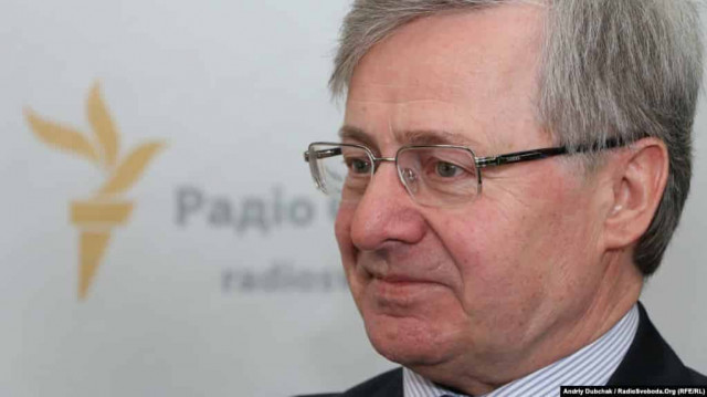 Умер один из авторов Конституции Украины 