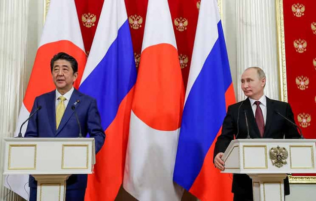 Putin: Russia interested in peace treaty with Japan on basis of 1956 Declaration
