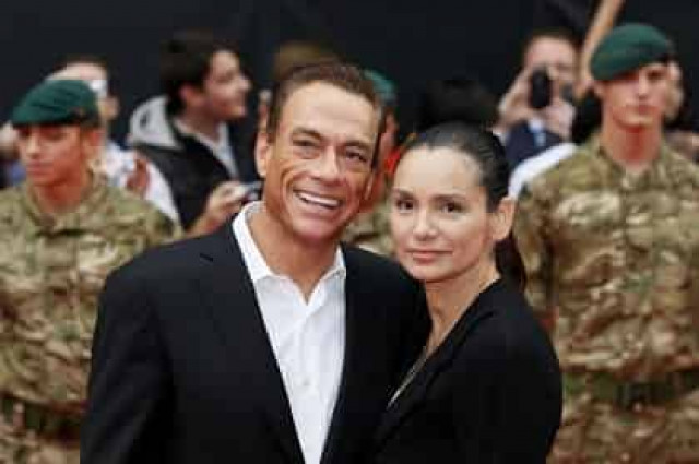 Супруга Жан-Клода Ван Дамма подала на развод
