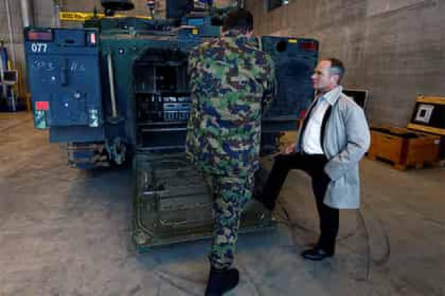 Швейцарию заподозрили в незаконных поставках оружия для ФСО
